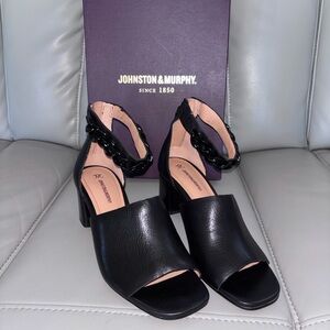 Johnston & Murphy Black Evelyn Chain Sandal Heels Size 6.5M NIB